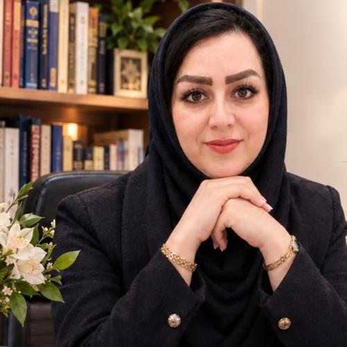 سیده عاطفه حسینی